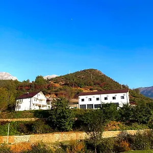 E Vjeter Maison d'hôtes